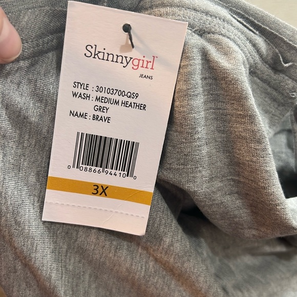 NWT adorable soft jumpsuit with pockets and drawstring keyhole back raw hem - Picture 3 of 4